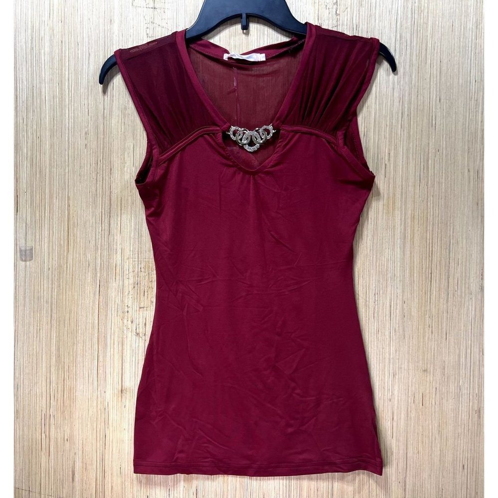 Mujer Moderna - Women's Sleeveless Dress Blouse - Burgundy - Small